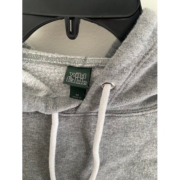 Wild Fable Heather Gray Cropped Hoodie Raw Hem Pullover Sweatshirt XS - Picture 2 of 2